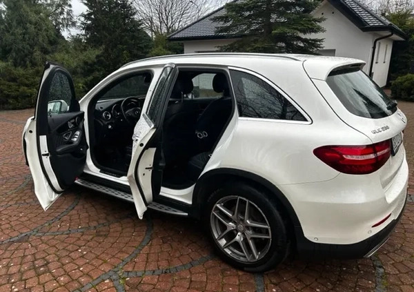 Mercedes-Benz GLC cena 116500 przebieg: 105757, rok produkcji 2016 z Słupsk małe 92